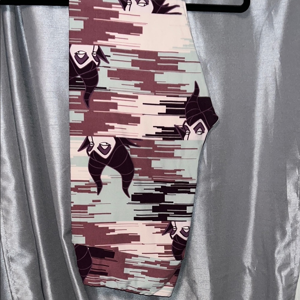 LuLaRoe Disney Maleficent Leggings